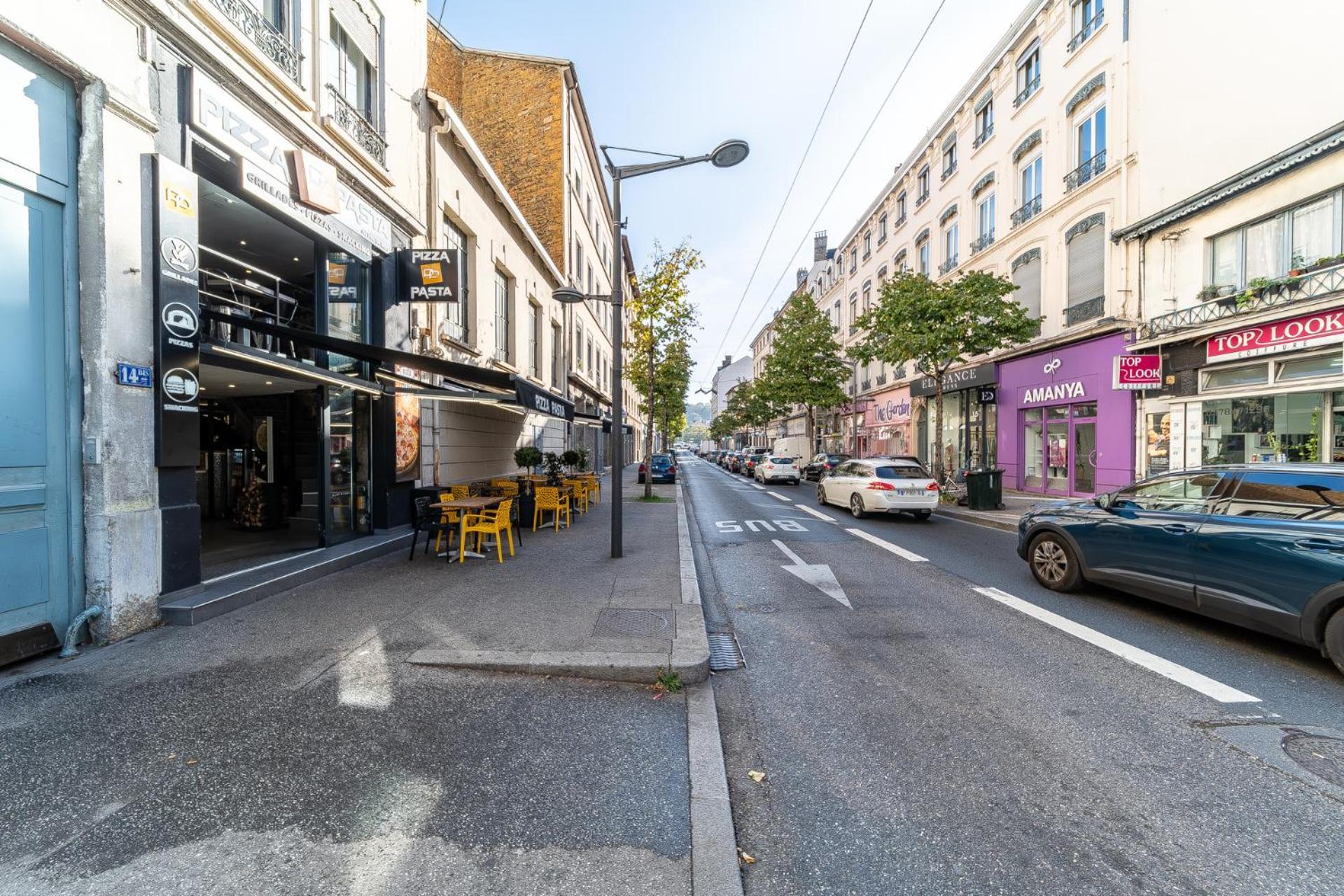 Le Marietton Appartement Cosy A Deux Pas Du Metro Valmy Lyon Eksteriør billede